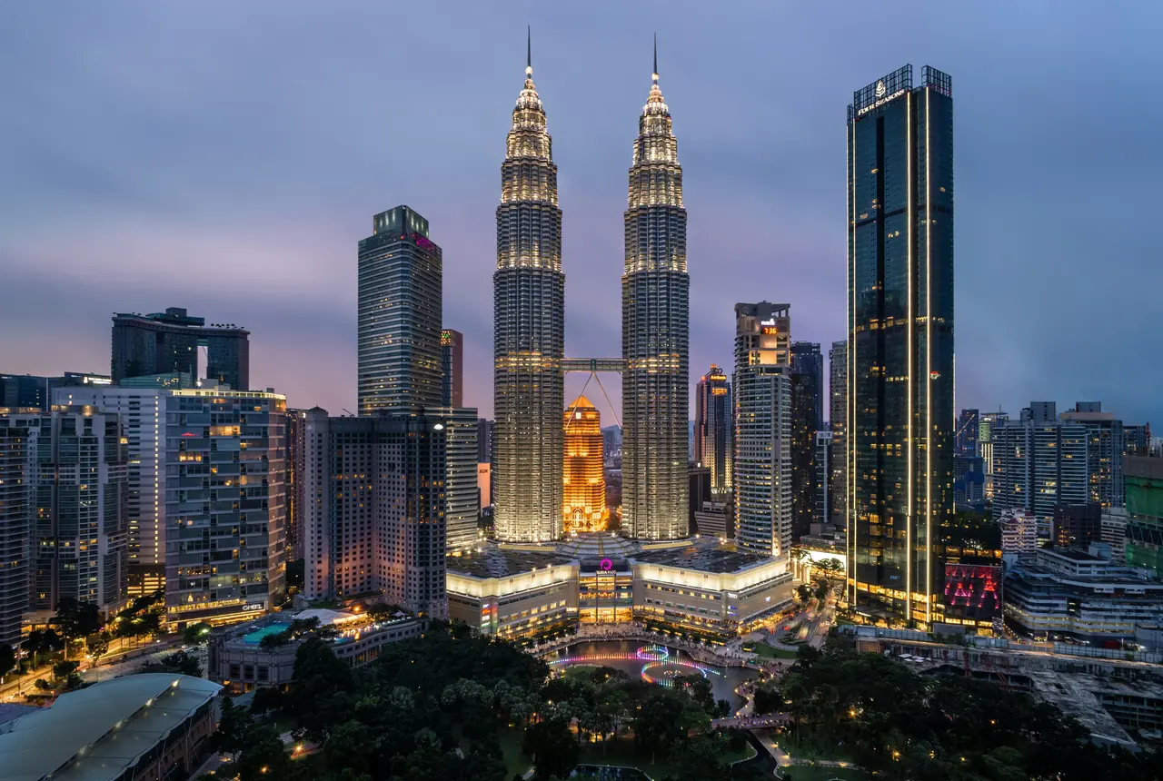 Malaysia: City & Rainforest