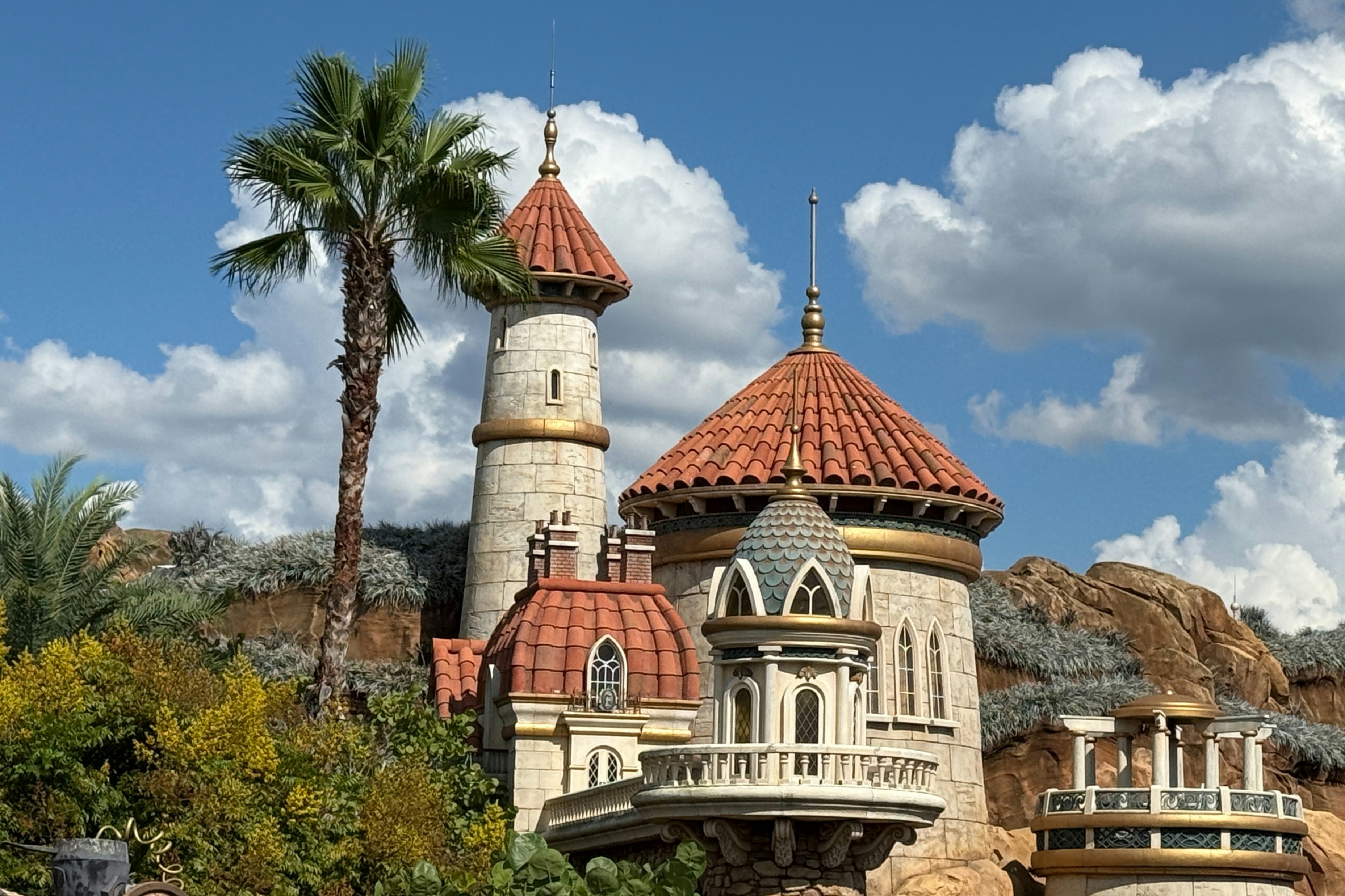 Architectural travel detail